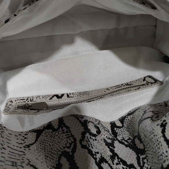 Hang bags 6126 - Picture 15 of 15